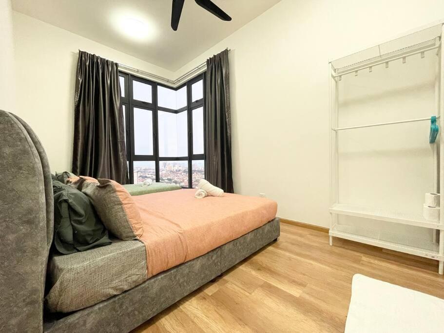 Апартаменты Quartz Near To Jonker Walk With Infinity Pool Cozy 3B2B Малакка Экстерьер фото