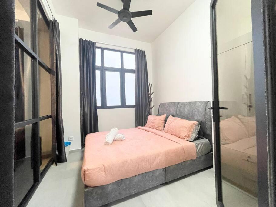 Апартаменты Quartz Near To Jonker Walk With Infinity Pool Cozy 3B2B Малакка Экстерьер фото