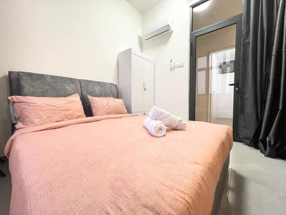 Апартаменты Quartz Near To Jonker Walk With Infinity Pool Cozy 3B2B Малакка Экстерьер фото