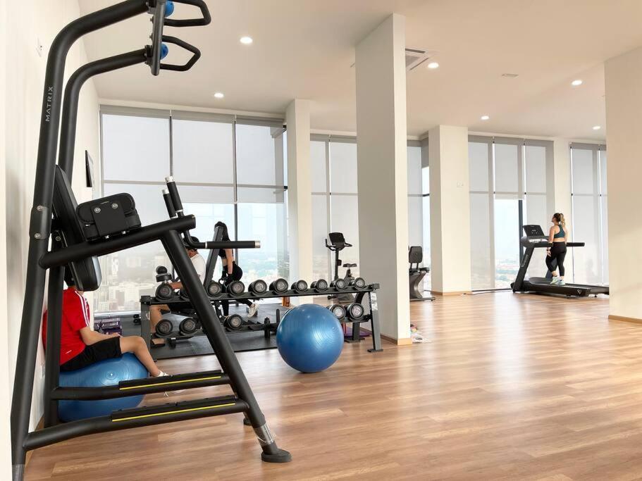 Апартаменты Quartz Near To Jonker Walk With Infinity Pool Cozy 3B2B Малакка Экстерьер фото
